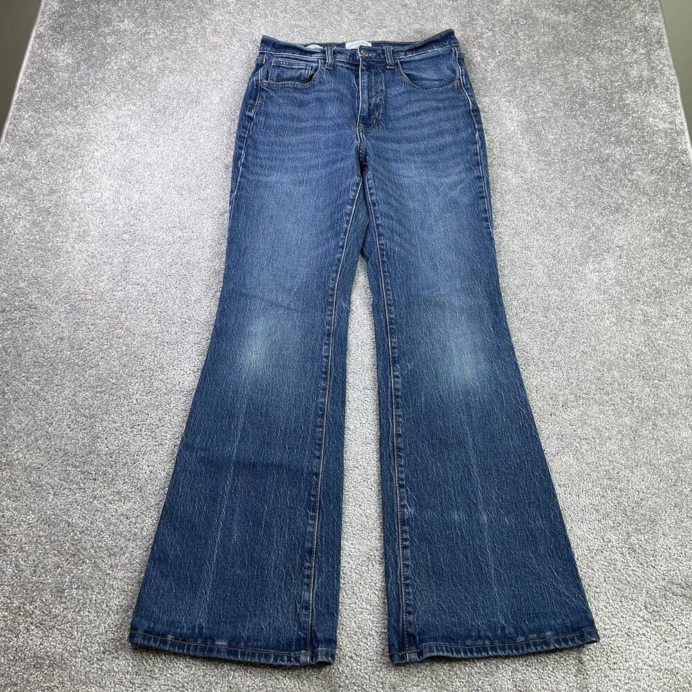 Universal Thread Jeans Women’s 8 Blue Flare High Rise Medium Wash Denim